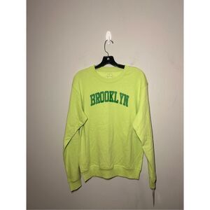 ‼️sale‼️Urban Outfitters Brooklyn sweatshirt size XS C29-1